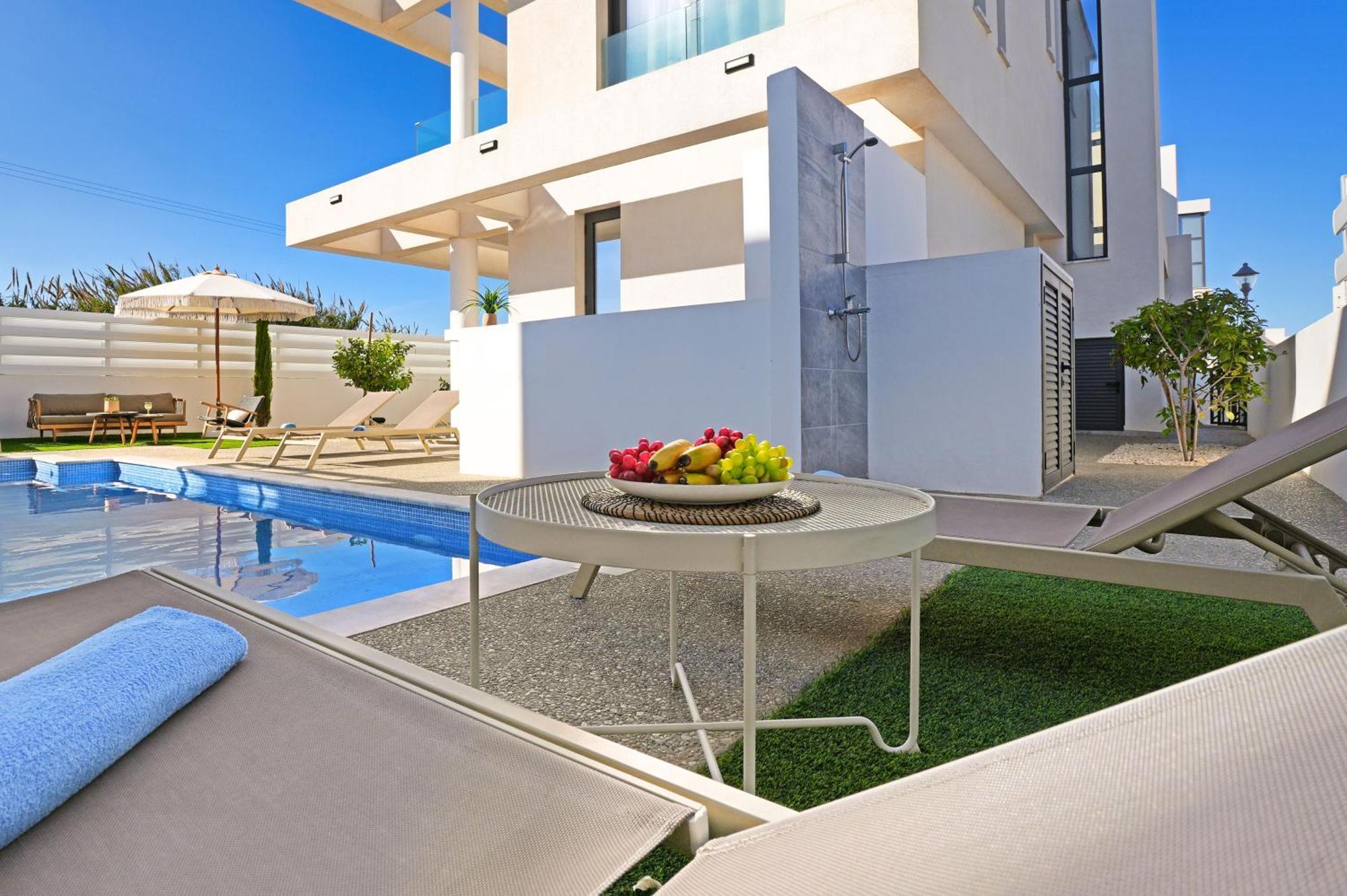 Villa Queen Valentina Protaras Exterior foto